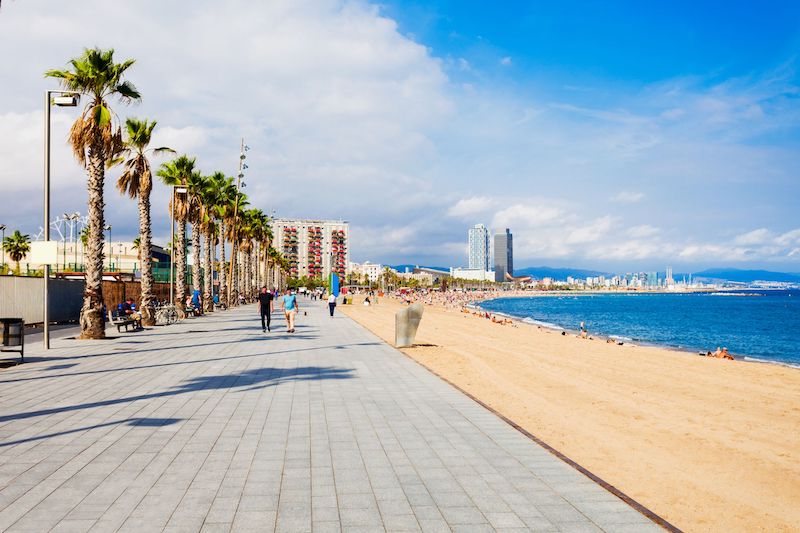 Barceloneta Beach in Barcelona. Img by www.tripsavvy.com