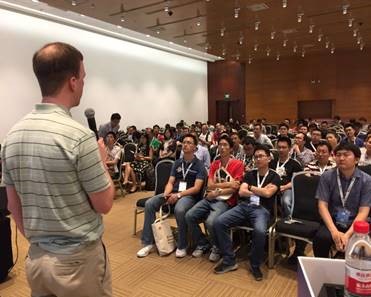 Justin Pettit at presenting on Open vSwitch and OVN Projects at LinuxCon China earlier this year.