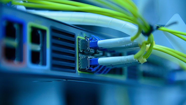network optical fiber cables and hub