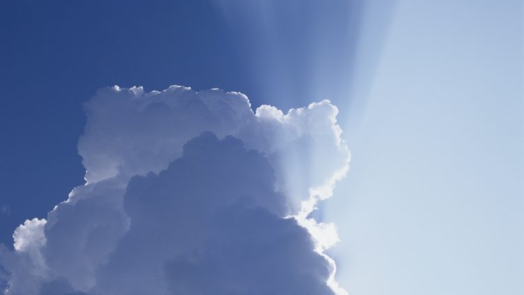 Wolken Sonnenstrahlen