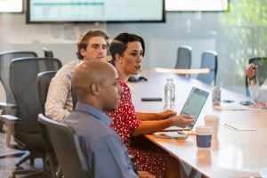 Bedrijfsmodellen aanpassen om te voldoen aan de veranderende technologiebehoeften van klanten