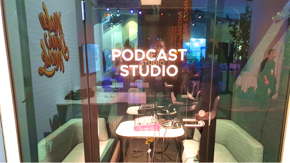 Communities Soundproof Broadcasting Pod Available at VMware Explore US ...