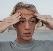 Confused surfer dude