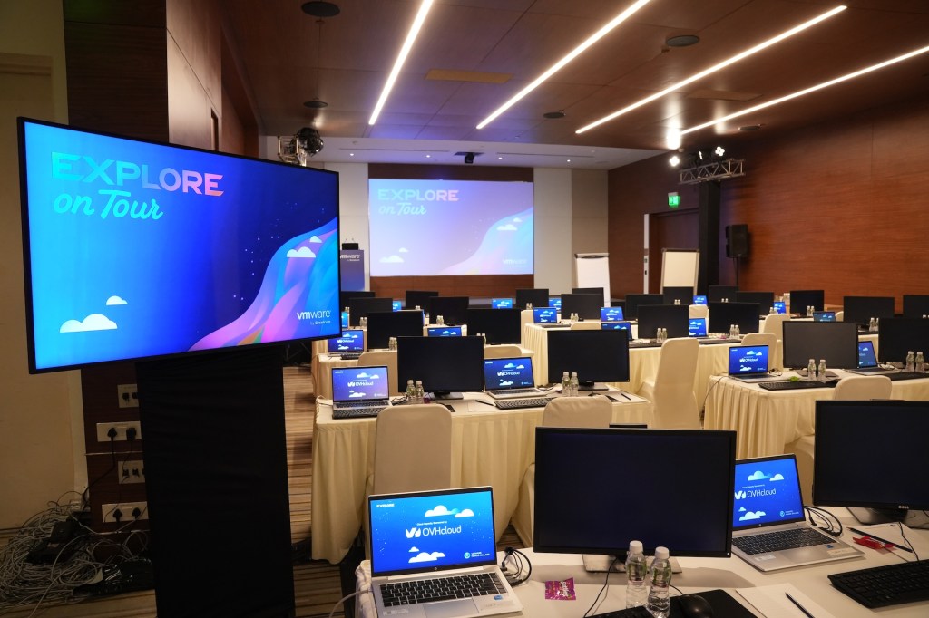Explore on Tour in Mumbai at Hands-on Labs HOLs